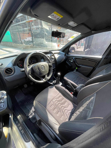 Imagen 11 de 12 de Renault Duster 2015 1.6 Ph2 4x2 Privilege 110cv