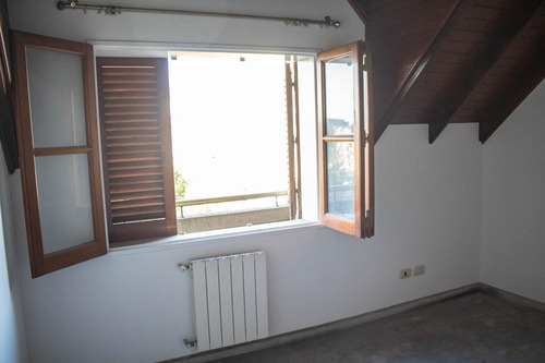 Departamento Duplex En Venta - Centro Adrogue