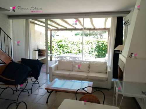 Duplex De 2 Dormitorios En Venta- Ref: 9902