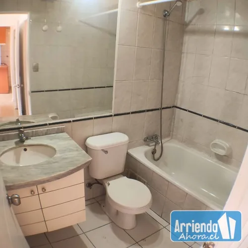 Arriendo Departamento 2 Domitorios+est Metro Santa Lucia