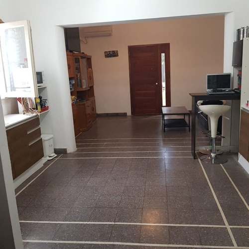 Imagen 3 de 19 de Casa En Venta Con Parque Y Pileta, 3 Ambientes En Bella Vista