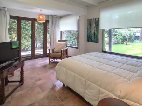 Casa En Alquiler O Venta En Cariló Coihue 400