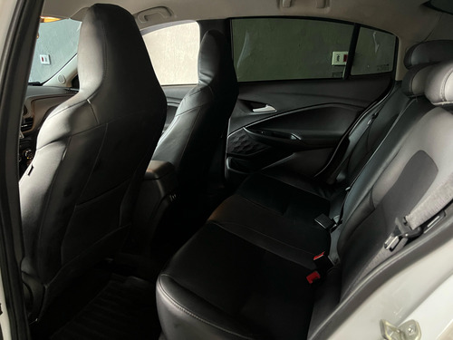 Chevrolet Onix plus 1.0 Ltz Turbo Aut. 4p