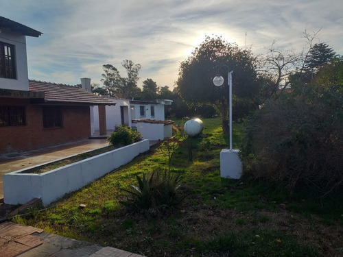 Imagen 10 de 30 de Quinta 2.500 M2 Gran Piscina C/2 Chalets Galpon Instal. Pque Frutales Quinchos Gge 3 Gimnasio