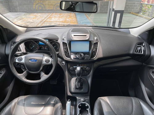 Imagen 9 de 15 de Ford Escape 2.0 Titanium 4x4 2016