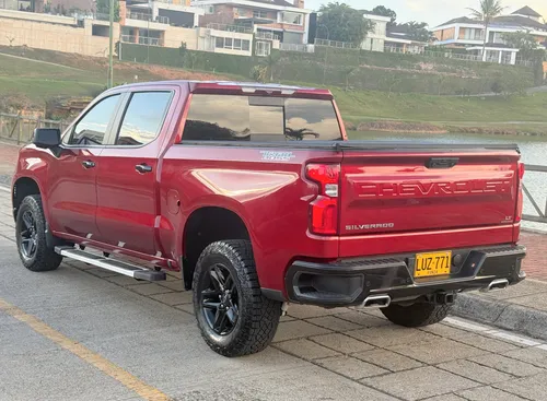 Chevrolet Silverado 5.3 Z71 4X4 At