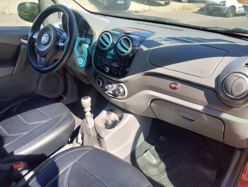Fiat Palio 1.4 Attractive 85cv