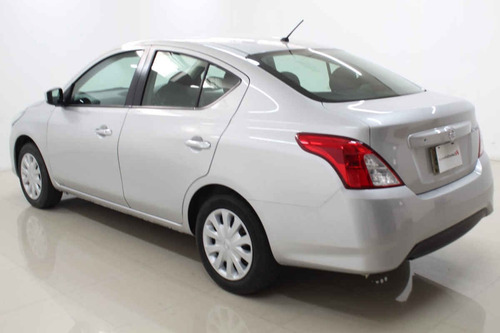 Imagen 3 de 15 de Nissan Versa 2017 4 Cilindros