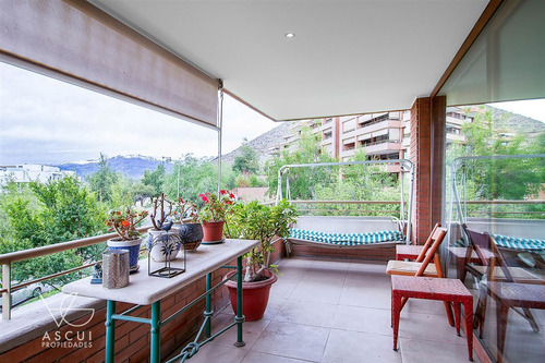 Departamento En Venta De 4 Dorm. En Las Condes