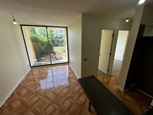 Departamento Primer Piso Estacionamiento Lado Hospitales