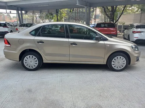 Volkswagen Vento 1.6 Starline Mt
