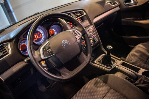 Imagen 11 de 15 de C4 Lounge Origine 2.0gnc 187.000km 2013 Gris