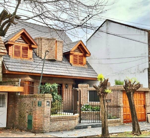 Casa En Venta Ubicado En Quilmes, . Zona Sur, Argentina | MercadoLibre