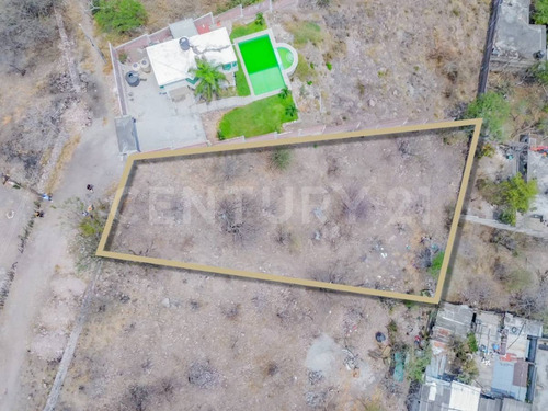 Terreno De 853m2 En Col. La Cruz Xochitepec Morelos $420,000