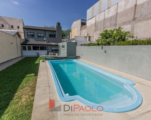 Venta · Casa En San Martín · Parque · Piscina