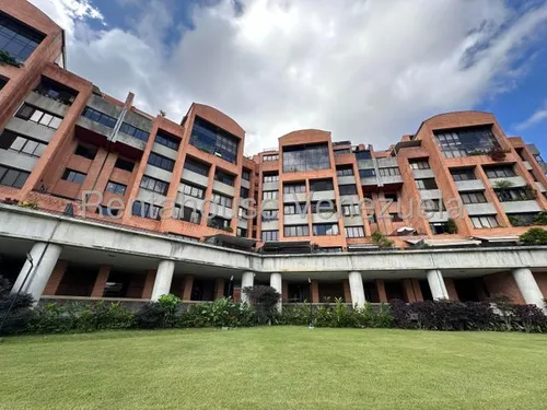 Venta De Penthouse Los Samanes