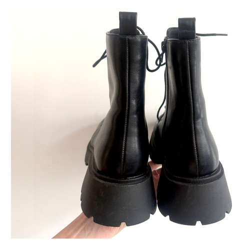 Botas Con Cordón / Primark