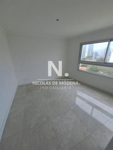 Departamento En Venta A Estrenar En Excelente Ubicación.