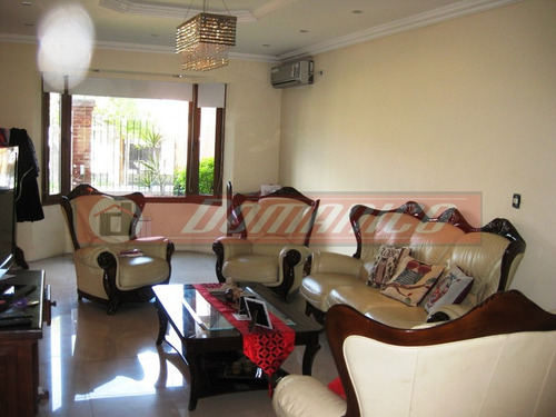 Casa En Venta En Castelar
