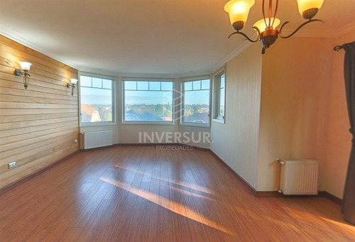 Casa En Venta De 4 Dormitorios En Puerto Varas