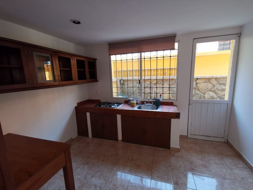 Imagen 4 de 21 de Casa En Venta En Valle De Bravo.