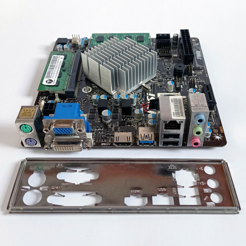 Placa Mãe Msi J1800i Cpu Intel Celeron J1800 4gb Ddr3l Preto (Usado)