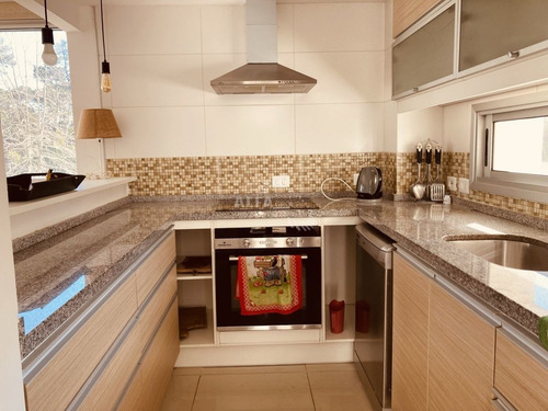 Imagen 8 de 22 de Apartamento En Venta De 2 Dormitorios Con Parrillero Propio, Punta Del Este