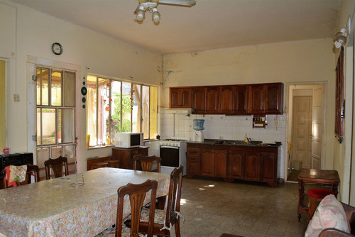 Imagen 4 de 11 de Venta Casa 3 Dormitorios.zona Centro