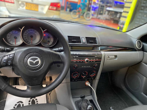 Mazda 2012 Mazda 3