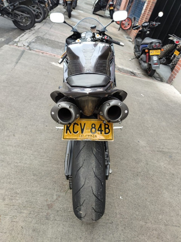 Yamaha Yzf-r1