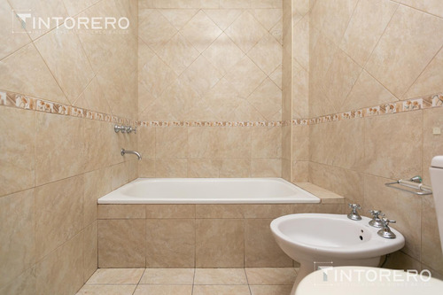 Venta Depto 2 Amb Caseros Apto Credito Balcon Al Frente