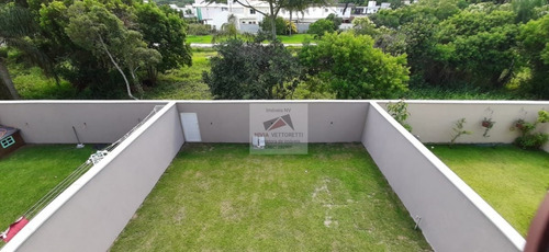 Casa A Venda No Bairro Cachoeira Do Bom Jesus Em - 3701-1