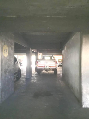 Imagen 2 de 3 de Cochera En Venta - Rosario, Centro