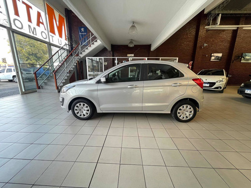 Imagen 6 de 13 de Ford Ka 2019 1.5 Se 5 P