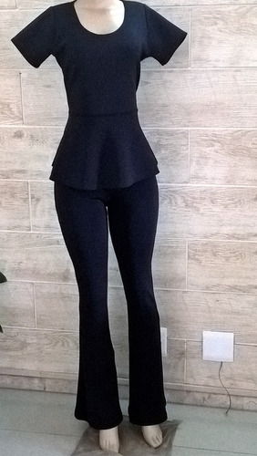 blusa peplum com calça jeans