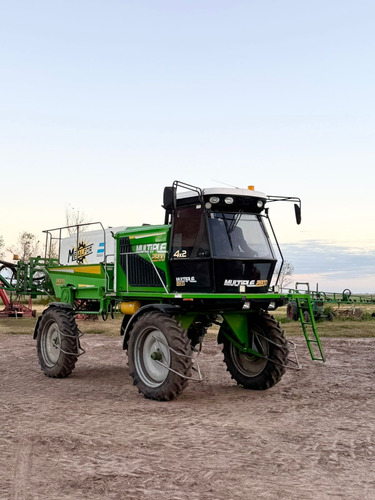 Pulverizadora Metalfor 2800 Reacondicionada