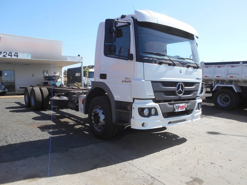 Imagem 12 de 25 de Mercedes Benz Atego 2426 Branco 2019