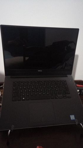 Notebook Dell Inspiron 15 7572 - Core I7-8550