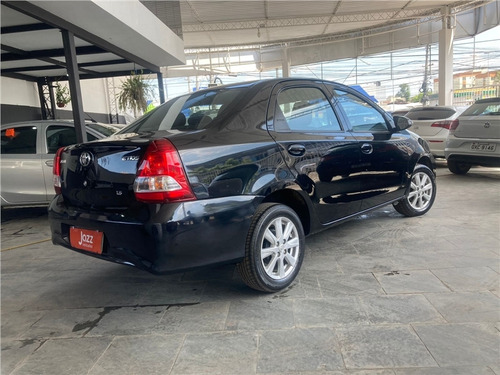 Toyota Etios 1.5 X PLUS SEDAN 16V FLEX 4P MANUAL
