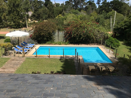 Imagen 18 de 20 de Casa En Laguna Del Diario Con Piscina