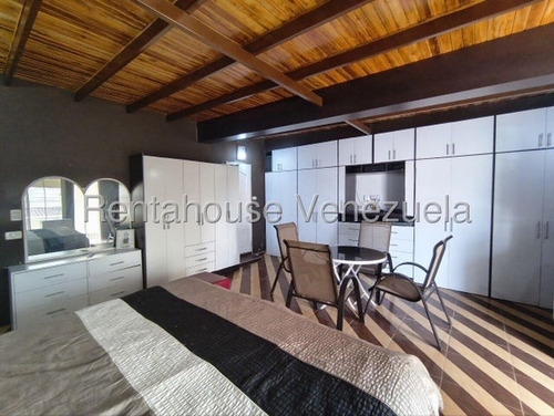 Casa En Alquiler En Mantuana Turmero 25-17350 Dt