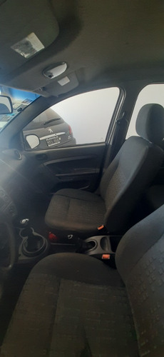 Imagen 6 de 17 de Ford Fiesta Energy 1.6 2004