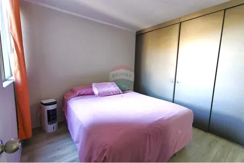Departamento En Jardines De Lo Campino