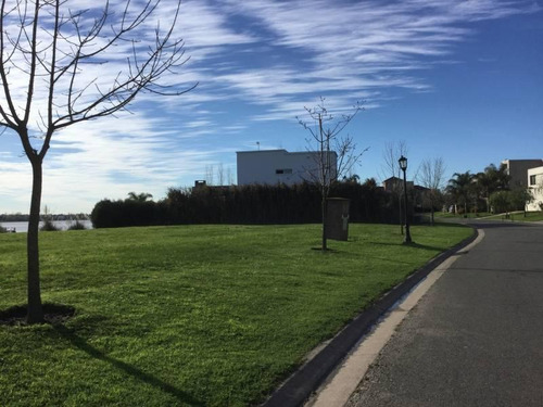 Imagen 3 de 5 de Lote Al Agua En Venta En Barrio Cerrado Santa Clara - Villanueva - Tigre