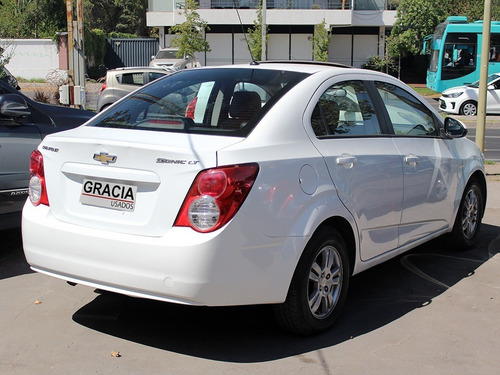 Chevrolet Sonic Lt 1.6 At 2012