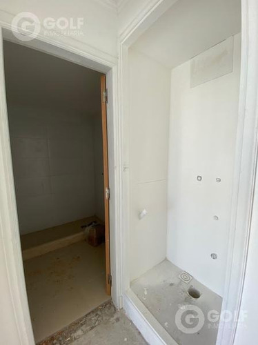 Vendo Apartamento De 1 Dormitorio Con Terraza Lateral, A Estrenar, Garaje Opcional, Pocitos
