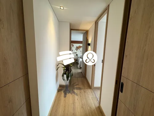 Se Vende Apartamento En Envigado Loma Los Mesa ,dos Alcobas,piso Alto