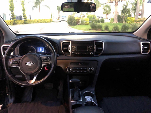 Imagen 11 de 13 de Kia Sportage 2016 2.0 Ex Pack L At