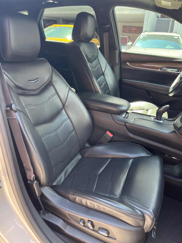 Cadillac XT5 3.7 Platinum At