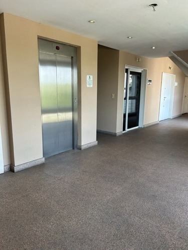 Oficina En Venta En Santa Barbara, Tigre, G.b.a. Zona Norte